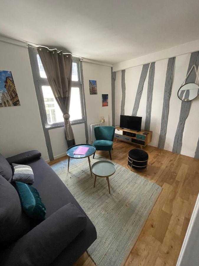 Charmant T1 Vieux Rouen Apartment ภายนอก รูปภาพ