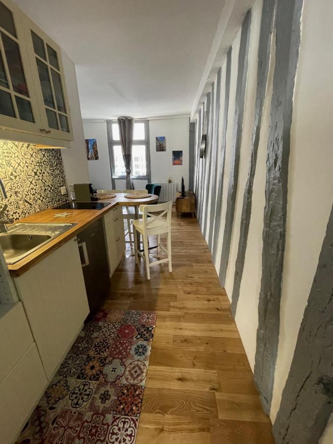 Charmant T1 Vieux Rouen Apartment ภายนอก รูปภาพ